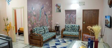 Premium Apartment, 2 Bedrooms | Living area