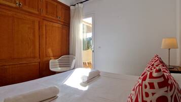 3 chambres, fer et planche Ă repasser, Wi-Fi gratuit, draps fournis