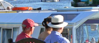 River breeze ground floor easy access with river view.