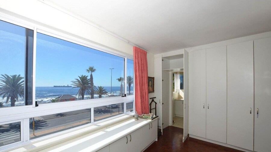 Sea Point Luxury Four Bedroom Apartments