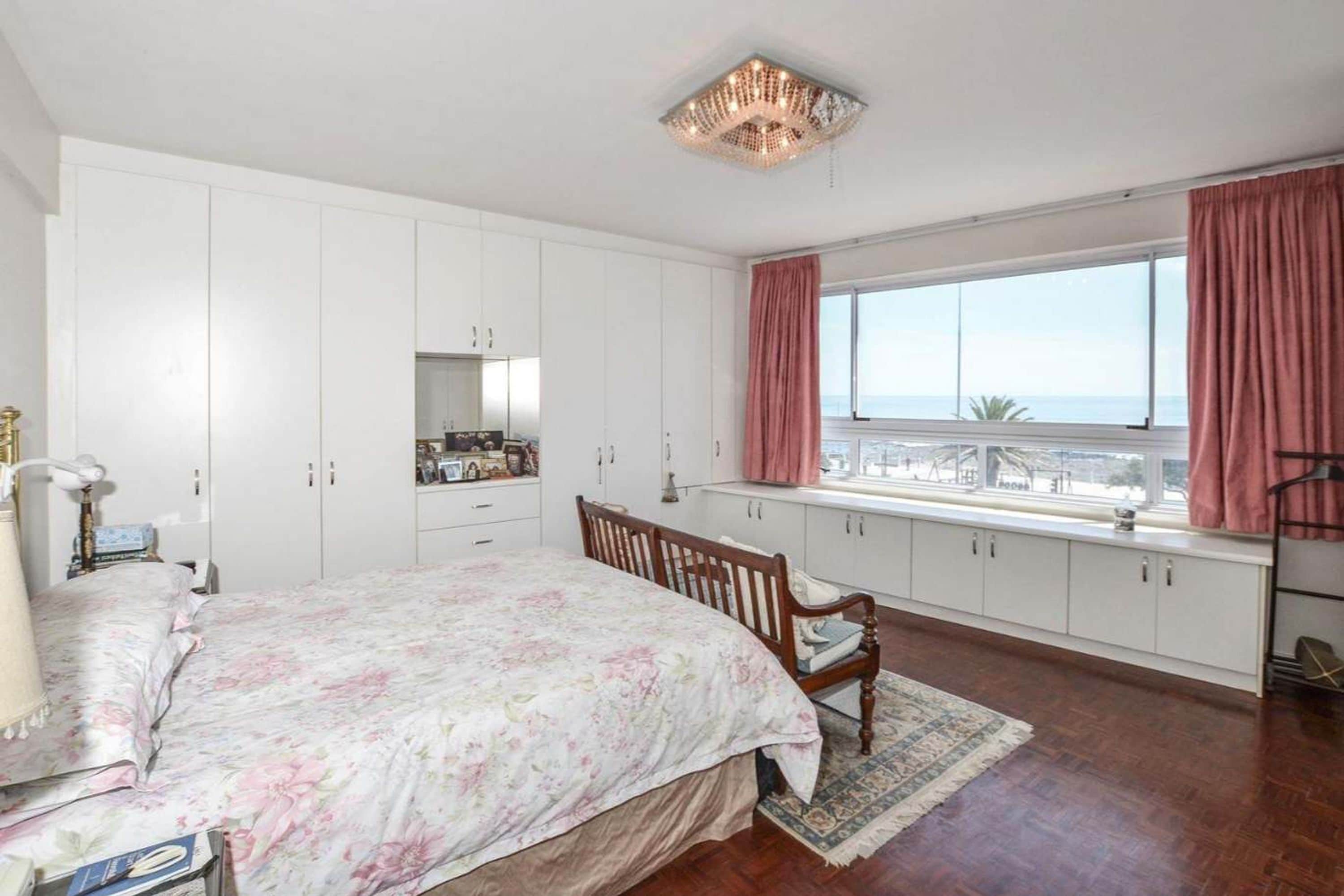 Apartment | 4 bedrooms