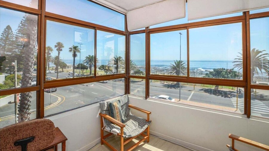 Sea Point Luxury Four Bedroom Apartments