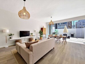 Apartment | 3 bedrooms - Lovely 3 Bedroom Apartments (Cape Town)