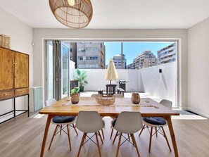 Apartment | 3 bedrooms - Lovely 3 Bedroom Apartments (Cape Town)