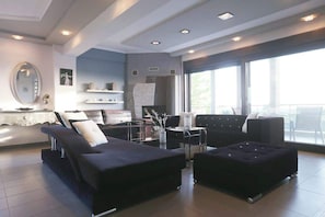 House | 4 bedrooms, Internet