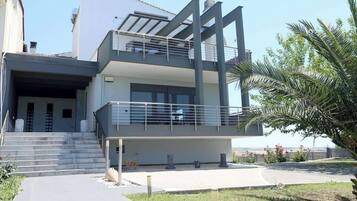 4 bedrooms, Internet