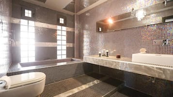 House | 4 bedrooms, Internet