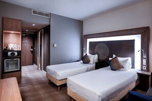 Classic Twin Room | Premium bedding, minibar, in-room safe, laptop workspace - Rénéa Hotel (Sétif)