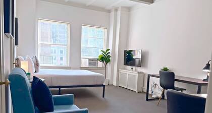 Chic Vintage Studio in the Gold Coast