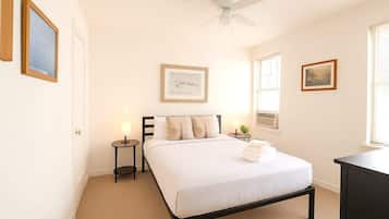 1 bedroom, iron/ironing board, travel crib, WiFi