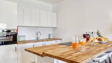 2 bedrooms