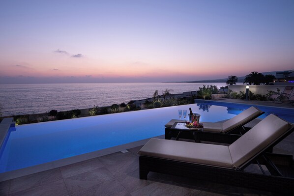 Exterior - Olymp Luxury Villa C (Kissonerga)