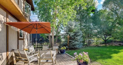 Bike, Hike & Ski: Artsy Steamboat Springs Retreat!
