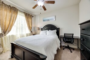 House (5 Bedrooms) | Interior