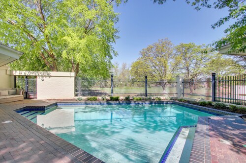 1 Mi to OU! Group Getaway w/ Game Room, Pool