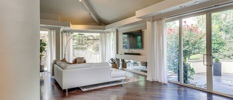 Rumah (4 Bedrooms) | Interior