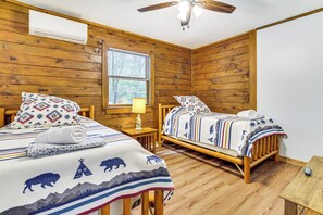 House (3 Bedrooms) | Interior - Long Pond Log Cabin w/ Hot Tub Soaks & Outdoor Fun (Long Pond)
