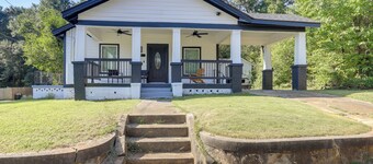 9 Mi to Dtwn Atl: Pet-friendly Apt w/ Yard