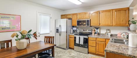 Rumah (4 Bedrooms) | Interior