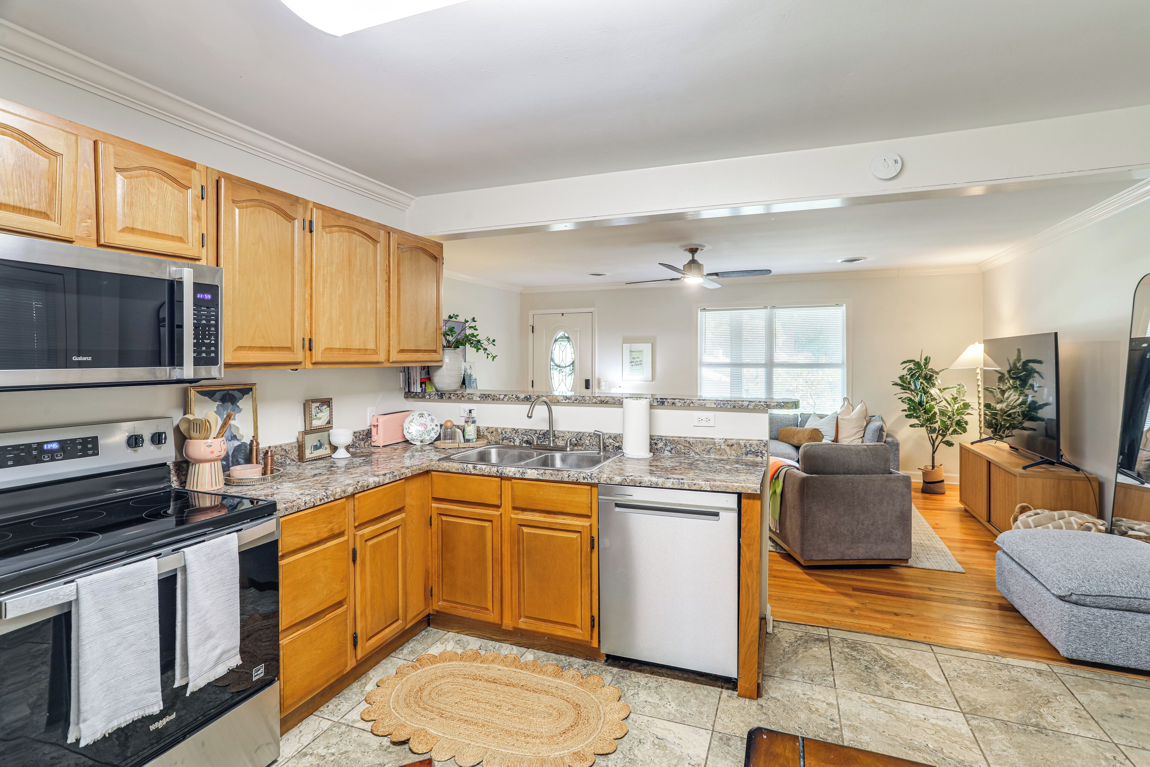 House (4 Bedrooms) | Interior