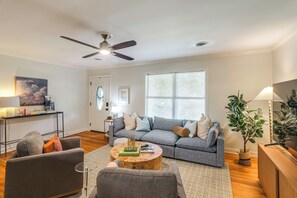 House (4 Bedrooms) | Interior - < 1 Mi to Ole Miss! Serene Home w/ Large Yard (Oxford)