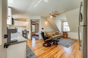 Apartment (1 Bedroom) | Interior