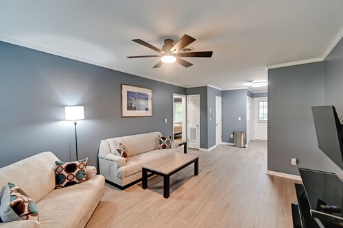 Private Patio: Apt 6 Mi to Cheraw State Park!