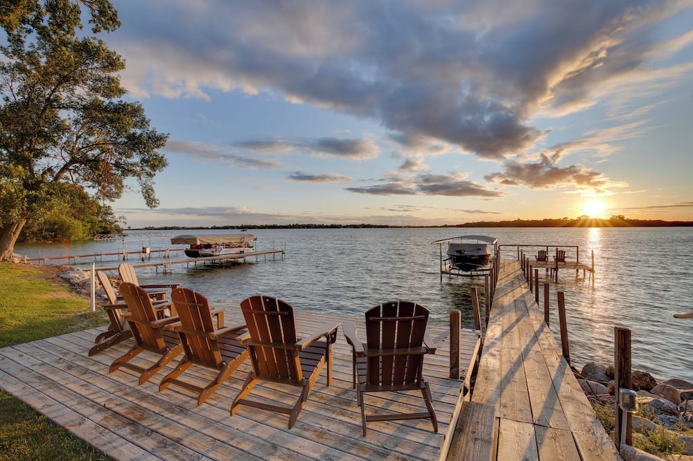 Dog-friendly! Silver Lake Escape Near Boat Ramp - Ocheyedan, IA