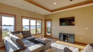 Rumah (2 Bedrooms) | Interior