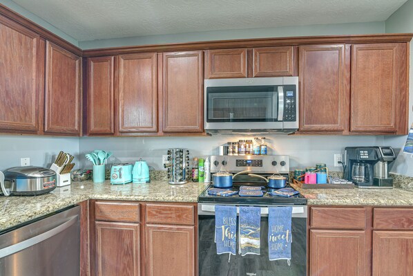 House (2 Bedrooms) | Interior