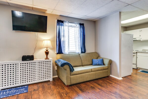 Apartment (1 Bedroom) | Interior