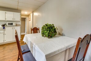 Apartment (1 Bedroom) | Interior