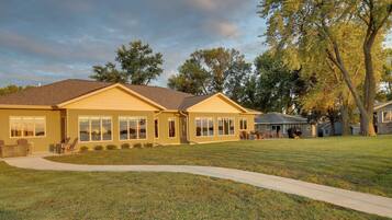 Rumah (2 Bedrooms) | Interior