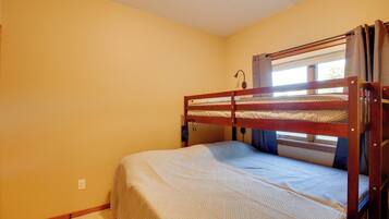 Rumah (2 Bedrooms) | Interior