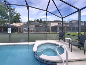 A heated pool - Family Fun Tropical Home! - Private Pool & 24/7 Support During Your Stay (Kissimmee)