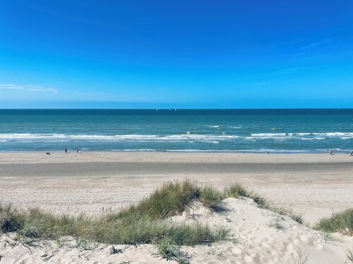 Beach House de Panne