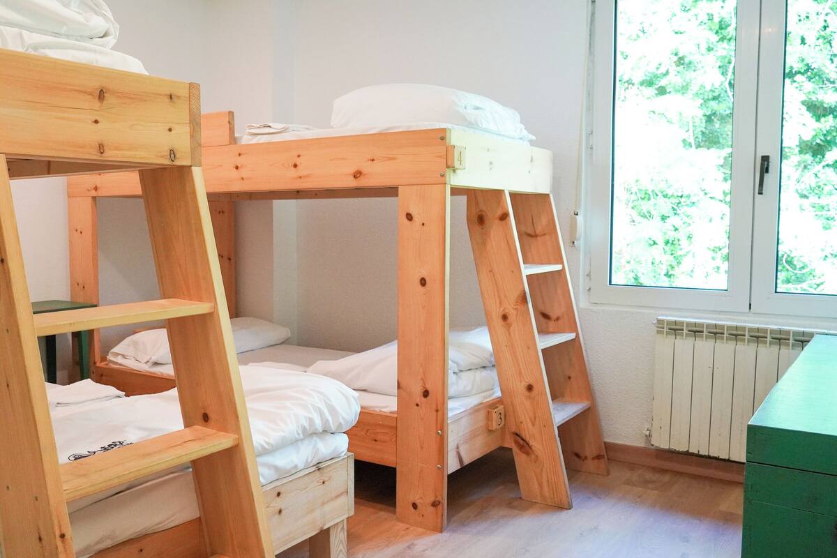 Wifi gratis y ropa de cama