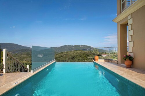 Pantokrator Private Pool Gem - Lux Villa in Corfu