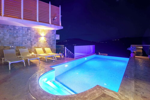 Pantokrator Private Pool Gem - Lux Villa in Corfu