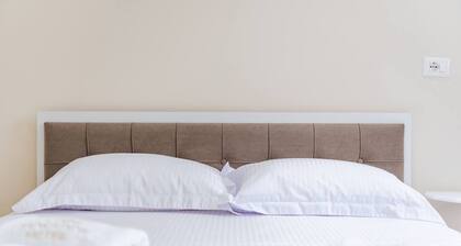 Mokador Twin 2 - Castle