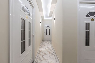 Mokador Twin 2 - Castle