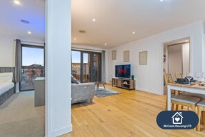 Fernseher, Arbeitsbereiche