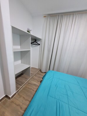 2 chambres, Wi-Fi gratuit, draps fournis