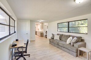 Smart TV y chimenea 
