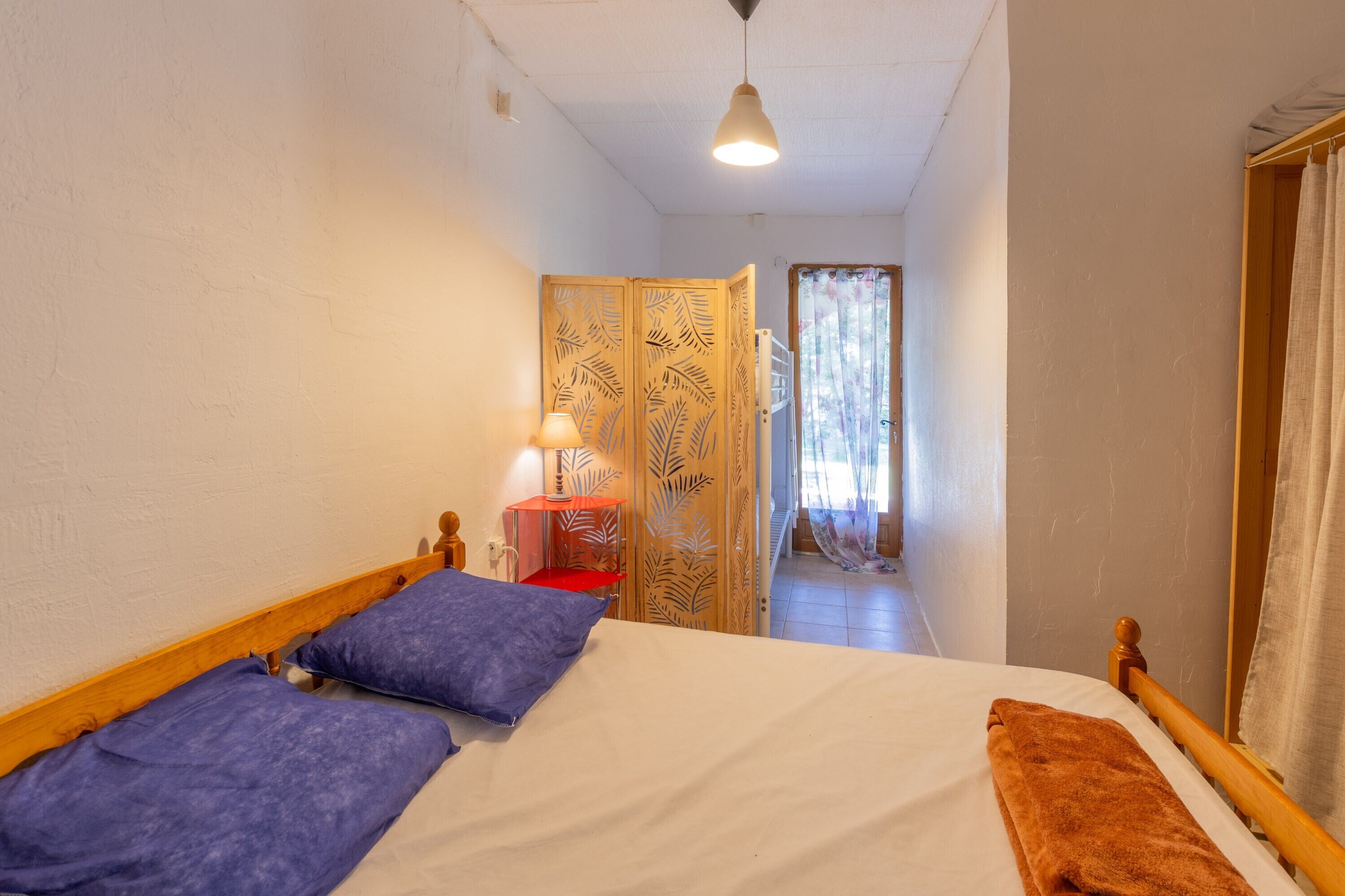 3 makuuhuonetta, silitysrauta/-lauta, Wi-Fi