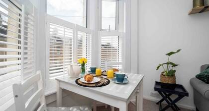 Spacious Flat in Bath - Sleeps 3