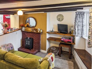 TV - 1 bedroom accommodation in Paignton (Paignton)