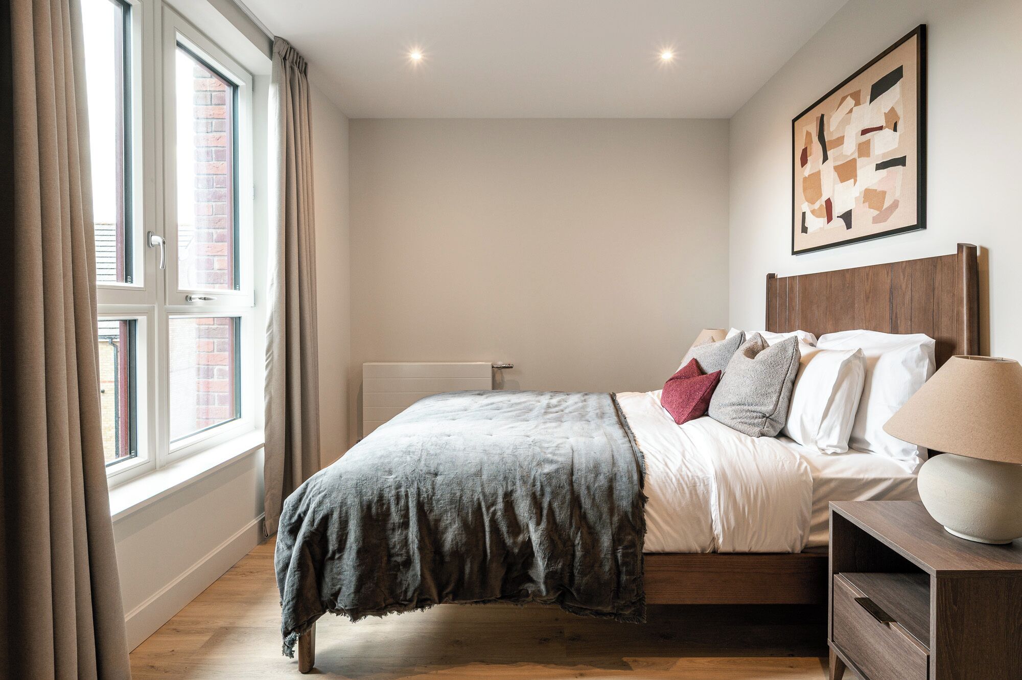 Tabla de planchar con plancha y wifi gratis 