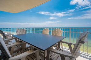 Condo, 4 Bedrooms | Outdoor dining - Phoenix Gulf Shores Ii 2205 4 Bedroom Condo (Gulf Shores)