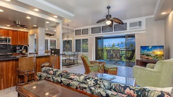 Condo, 2 Bedrooms | Living area | Smart TV